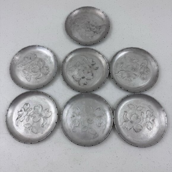Wendell August Forge 3.5" Coasters With Dogwood Flowers - Set Of 7 - Picture 1 of 16